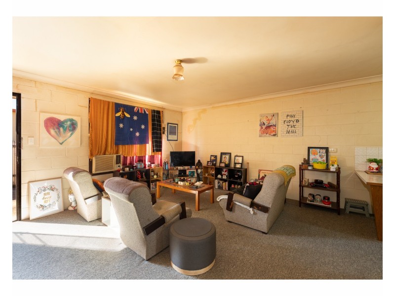 1-4/416 Kotthoff Street, Lavington NSW 2641