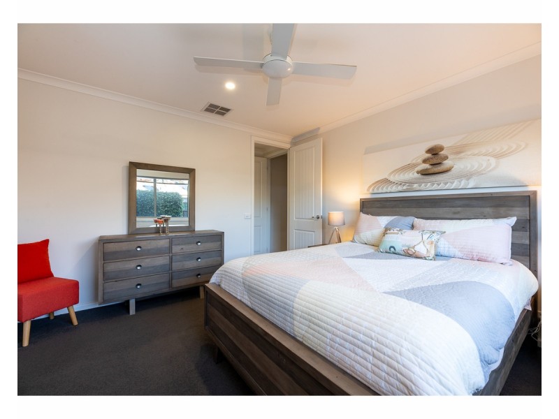 367 Olive Street, South Albury NSW 2640