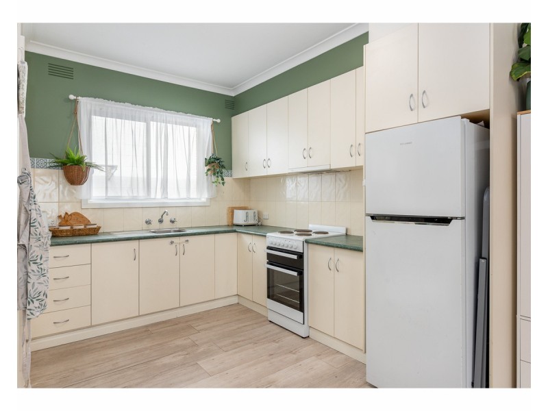 2/353 Tarakan Avenue, North Albury NSW 2640