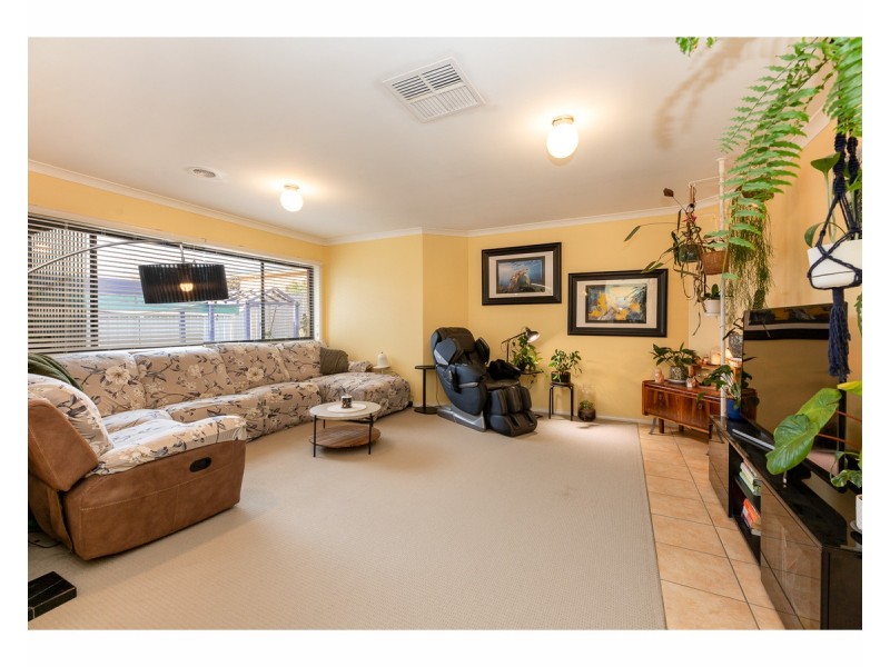 11 Winnell Court, Thurgoona NSW 2640