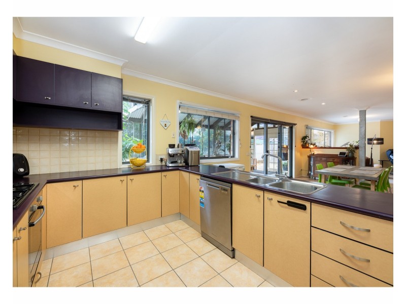 11 Winnell Court, Thurgoona NSW 2640