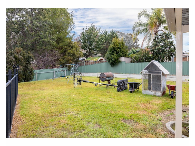 23 Menzies Street, West Wodonga VIC 3690