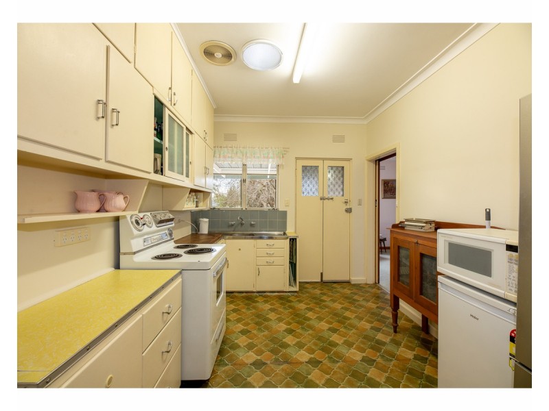 244 Denmar Street, East Albury NSW 2640