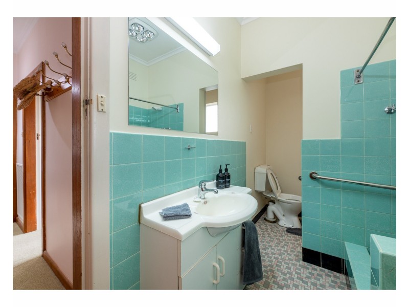 244 Denmar Street, East Albury NSW 2640