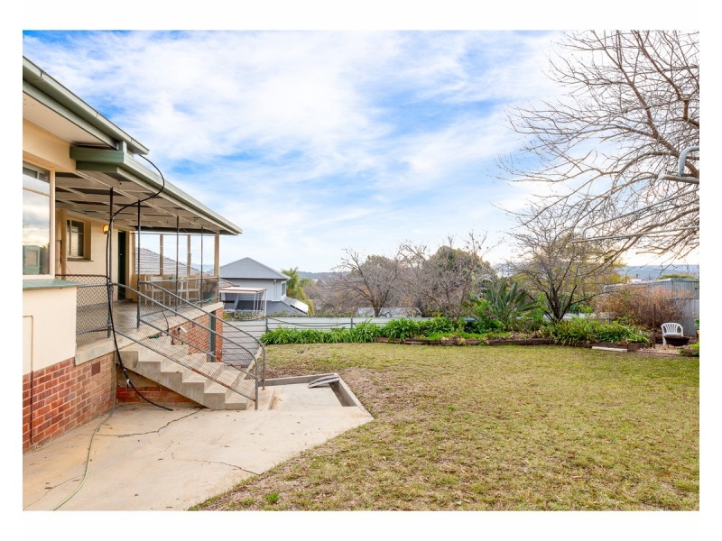 244 Denmar Street, East Albury NSW 2640
