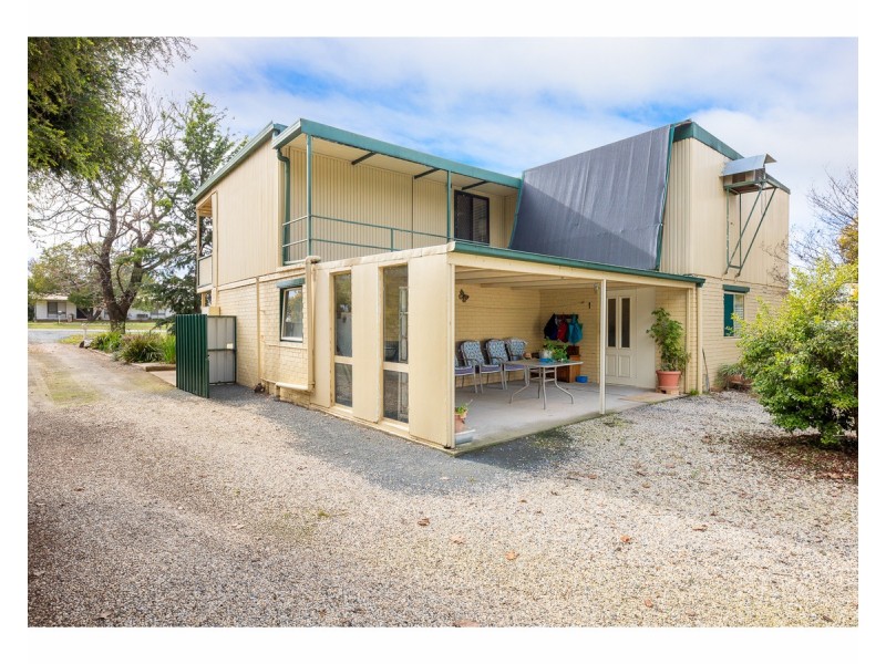 48 Kennedy Street, Howlong NSW 2643