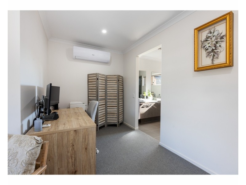 9 Flinders Way, West Wodonga VIC 3690