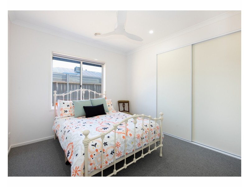 9 Flinders Way, West Wodonga VIC 3690