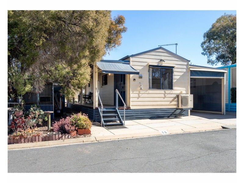 75/7 Catherine Crescent, Lavington NSW 2641