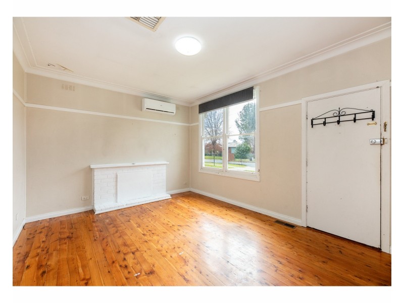 331 Curlew Crescent, North Albury NSW 2640