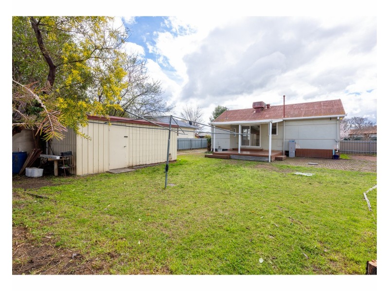 331 Curlew Crescent, North Albury NSW 2640