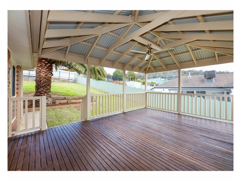 5 Orchard Way, Lavington NSW 2641
