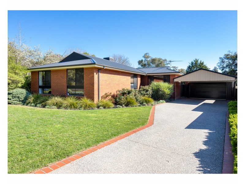14 Wiltshire Crescent, Wodonga VIC 3690