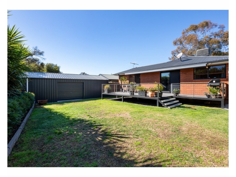 14 Wiltshire Crescent, Wodonga VIC 3690