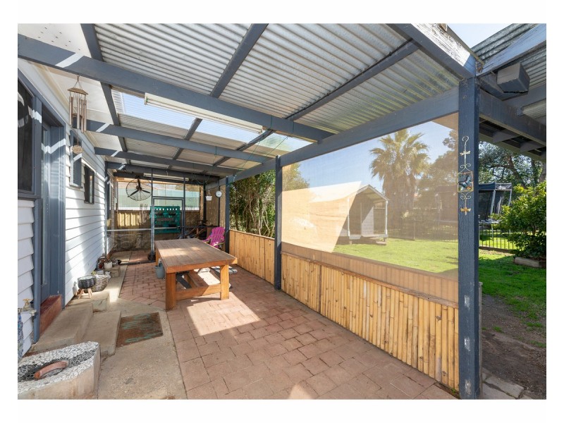 230 Kooba Street, North Albury NSW 2640