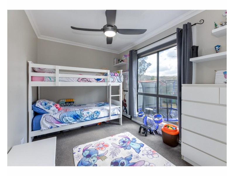 594 Osborne Street, Lavington NSW 2641