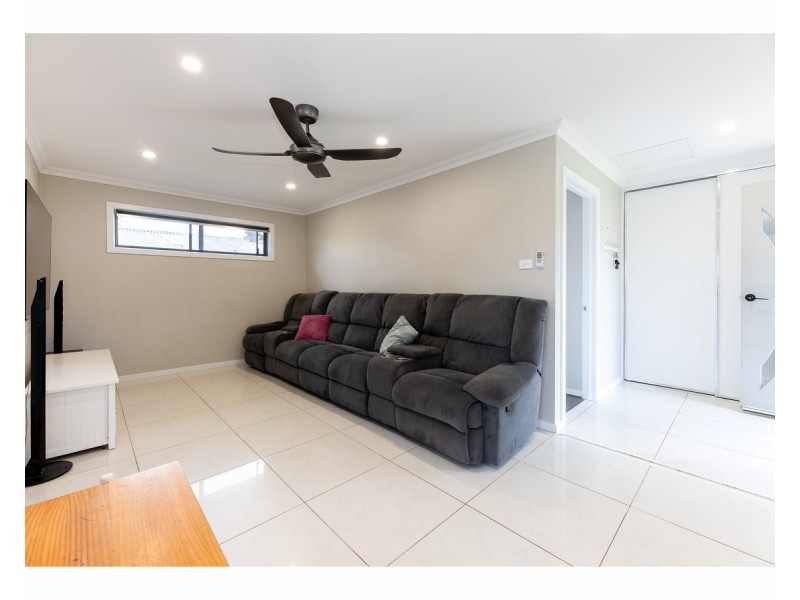 594 Osborne Street, Lavington NSW 2641