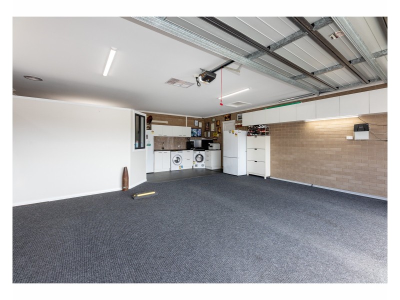 115 Pickworth Street, Thurgoona NSW 2640