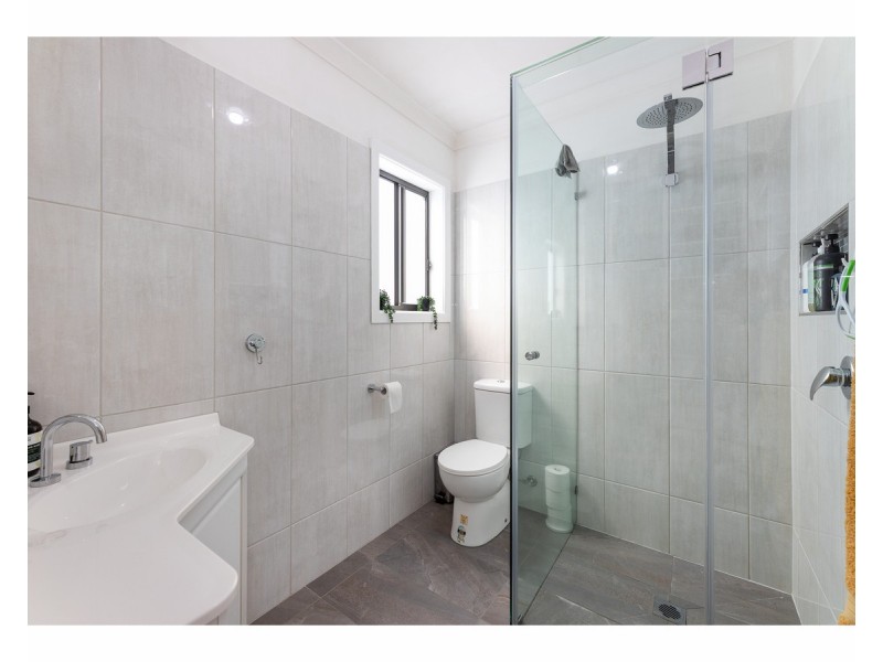 498 Parnall Street, Lavington NSW 2641