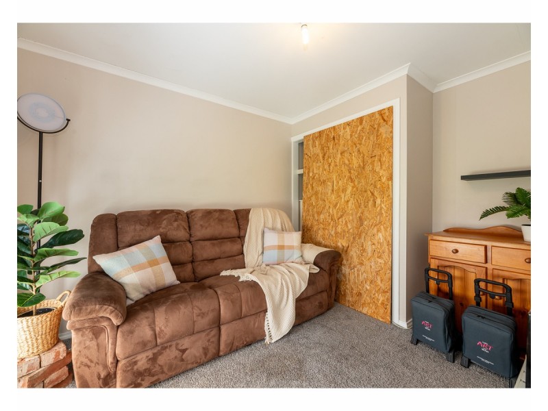 498 Parnall Street, Lavington NSW 2641