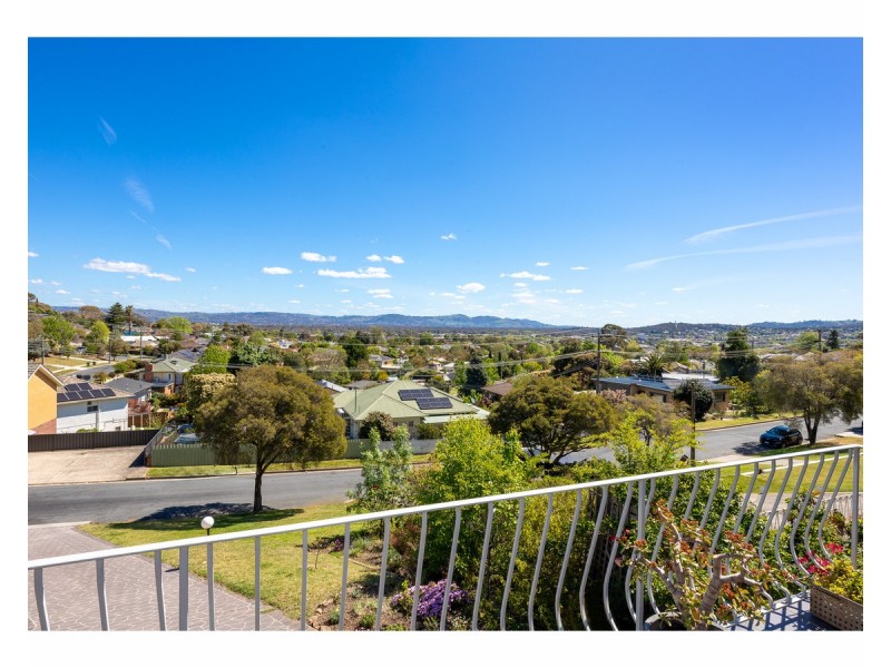 188 Bernhardt Street, East Albury NSW 2640