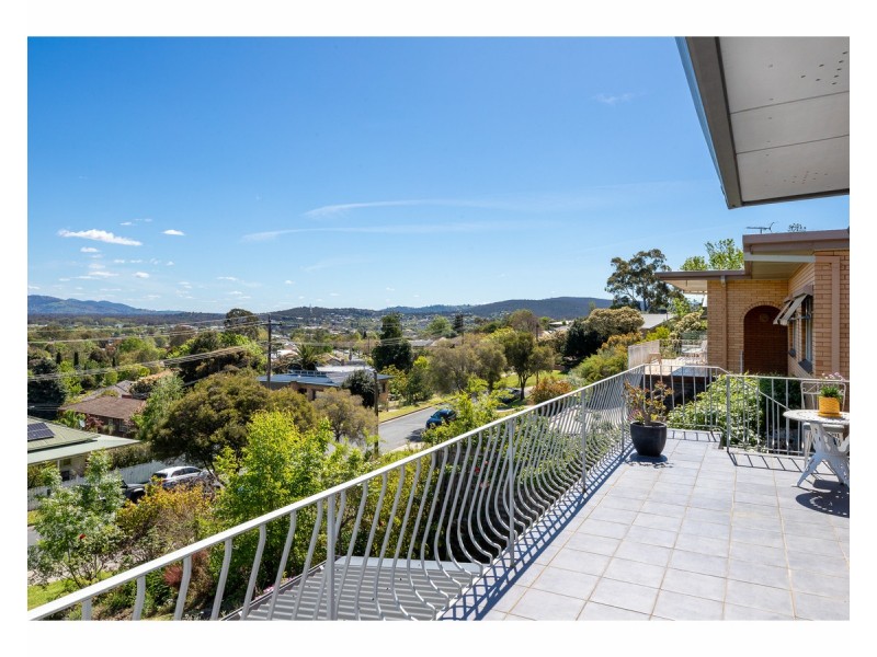 188 Bernhardt Street, East Albury NSW 2640