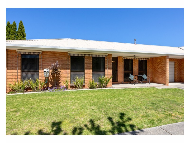 2/15 Tower Street, Wodonga VIC 3690