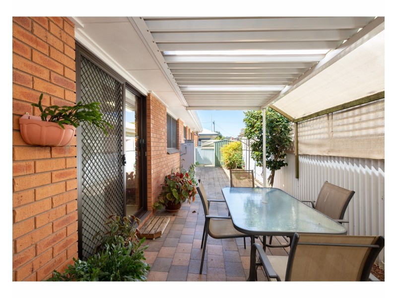 2/15 Tower Street, Wodonga VIC 3690
