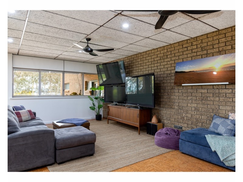 808 Bowdren Place, Glenroy NSW 2640