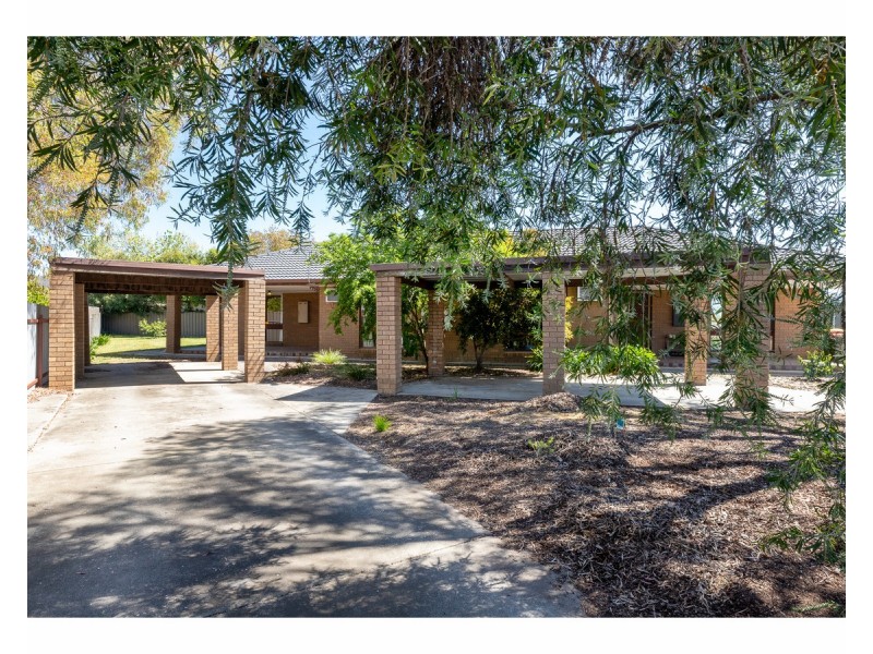 1/1 Robert Crescent, Wodonga VIC 3690