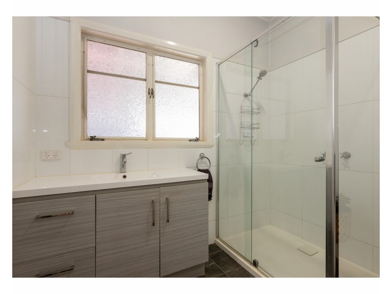 1/24 Charles Street, Wodonga VIC 3690