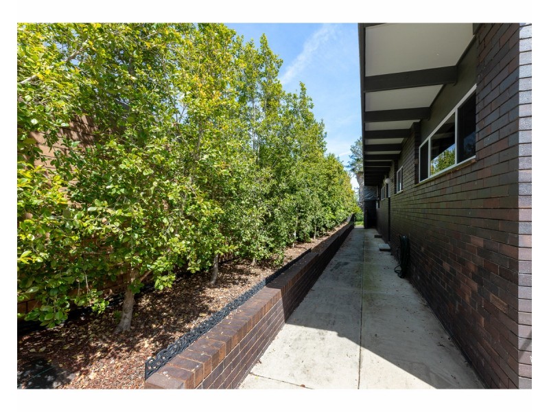 14 Darrambal Drive, Springdale Heights NSW 2641