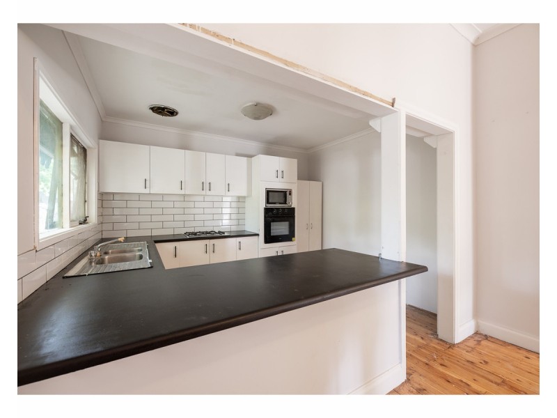 168 Clarke Street, Howlong NSW 2643