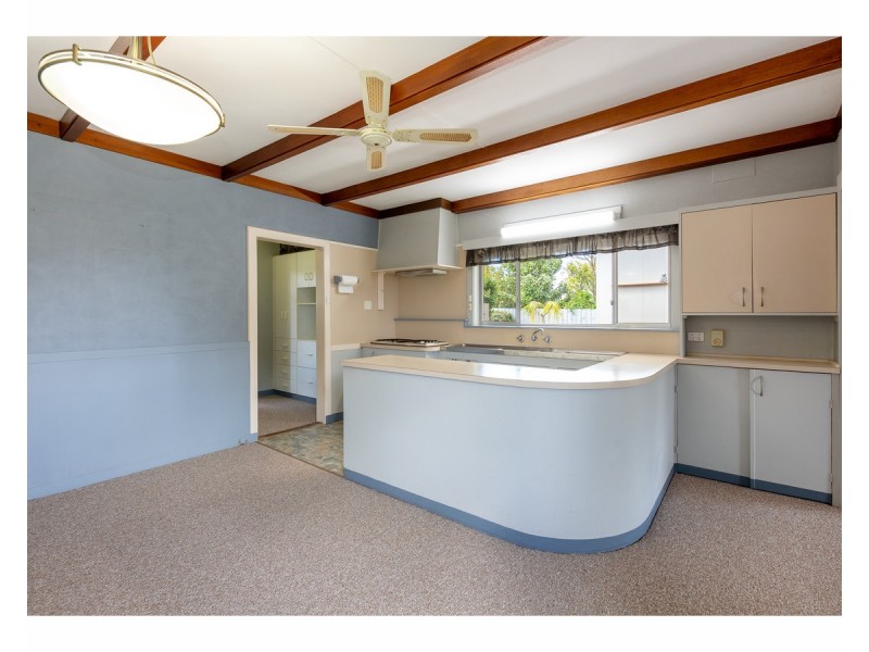 464 Hall Avenue, Lavington NSW 2641