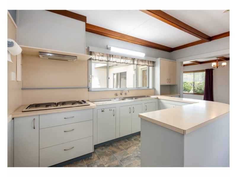 464 Hall Avenue, Lavington NSW 2641