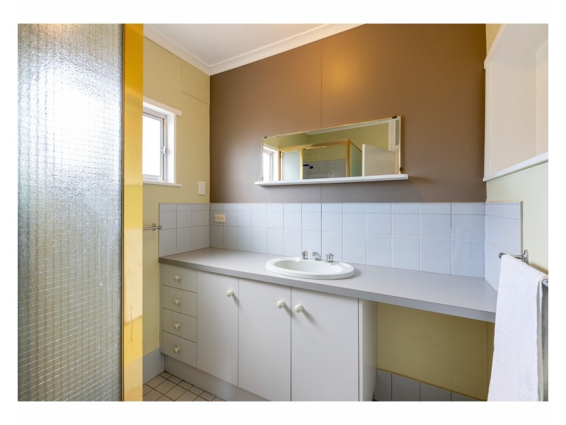 464 Hall Avenue, Lavington NSW 2641