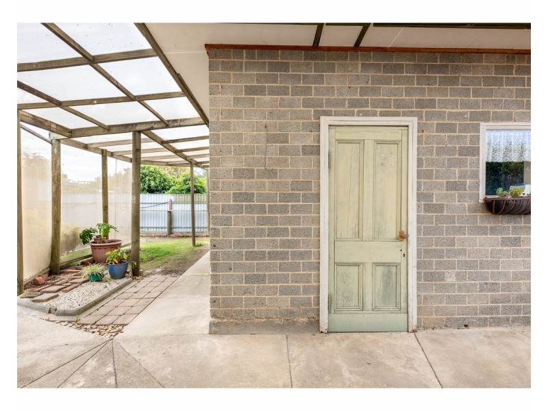 464 Hall Avenue, Lavington NSW 2641