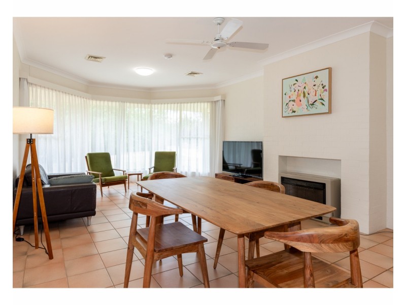 63 Bennett Road, Thurgoona NSW 2640