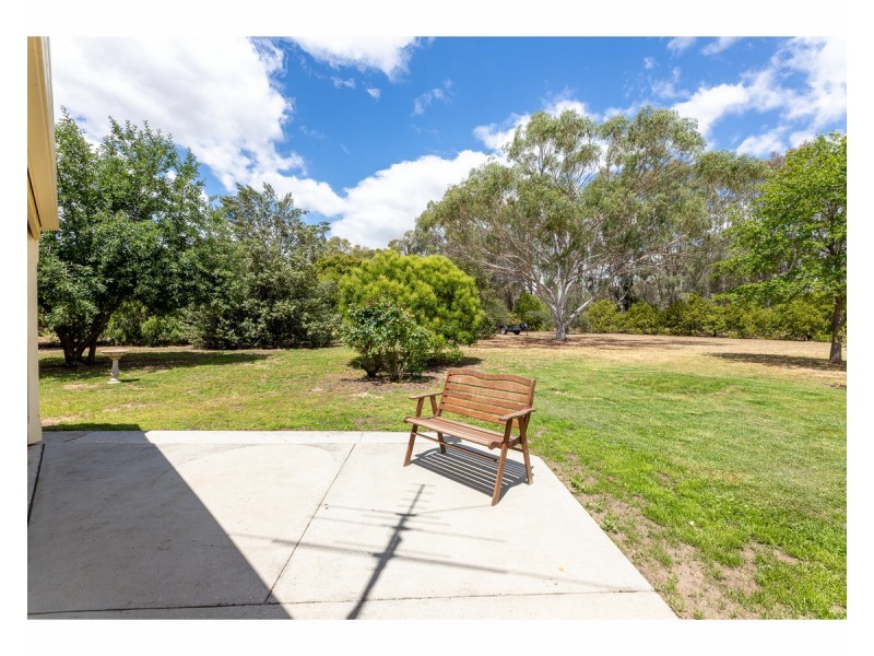63 Bennett Road, Thurgoona NSW 2640