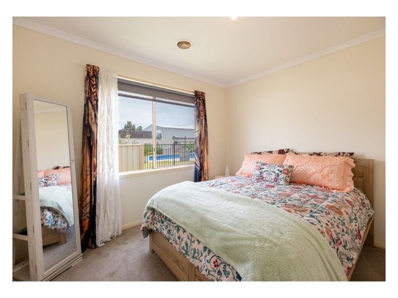 124 Dight Street, Jindera NSW 2642