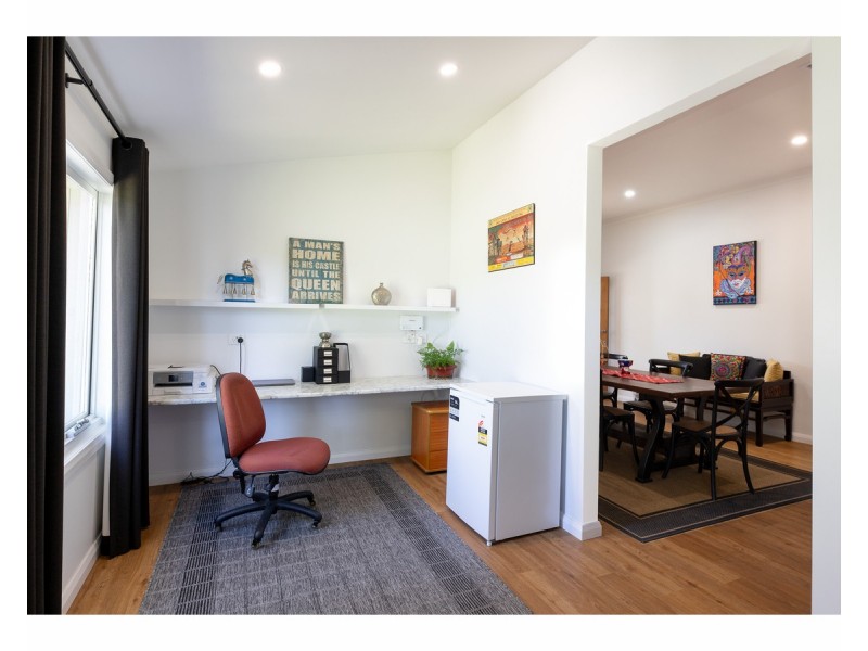 104 Creek Street, Jindera NSW 2642