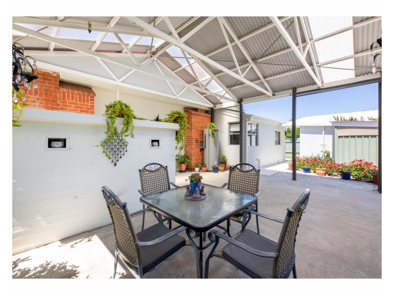 104 Creek Street, Jindera NSW 2642