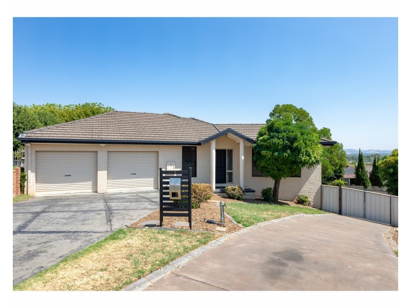 7 Lark Court, West Wodonga VIC 3690