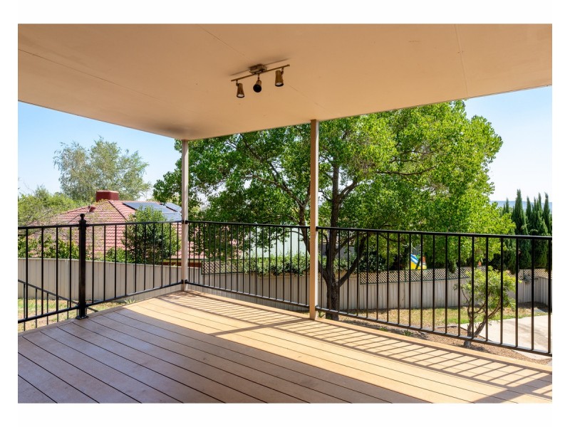 7 Lark Court, West Wodonga VIC 3690