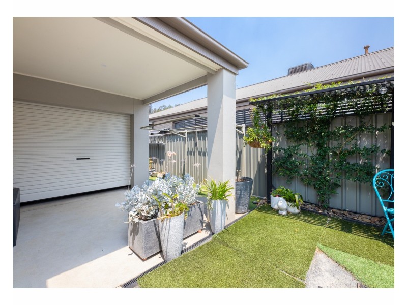 852 Union Road, Lavington NSW 2641