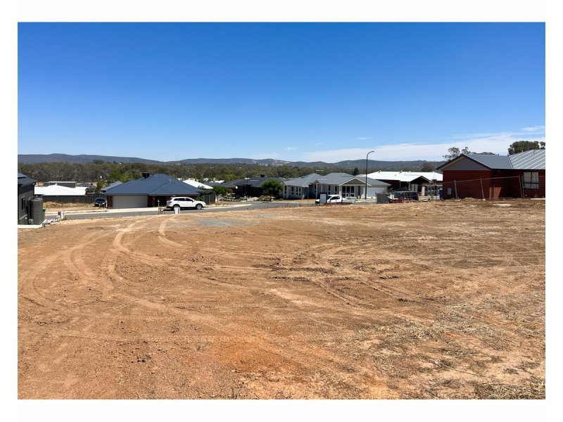 29 Whitewater Terrace, Thurgoona NSW 2640