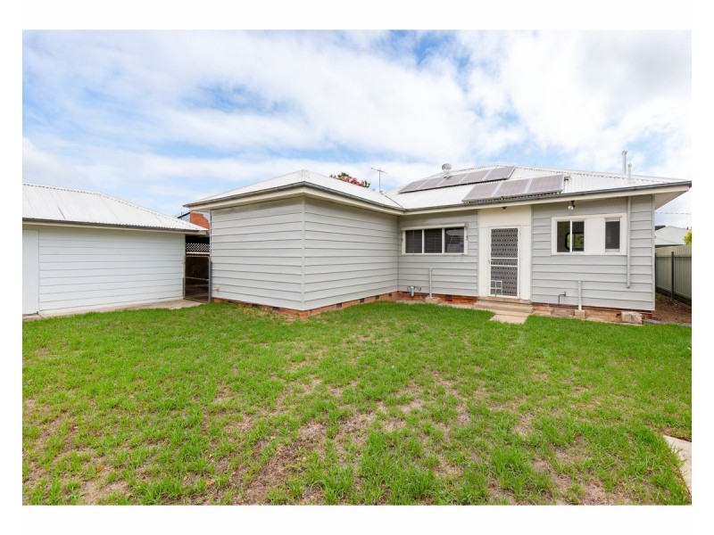 306 Gulpha Street, North Albury NSW 2640