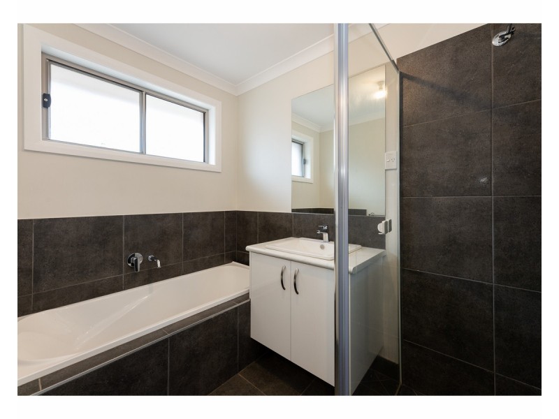 11 Darling Street, West Wodonga VIC 3690