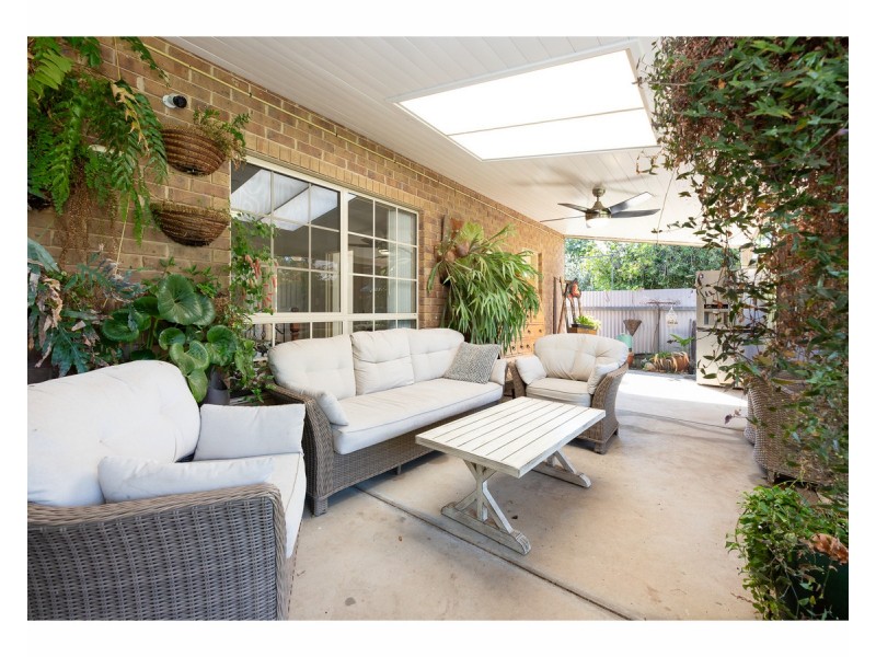 106 Bank Street, Howlong NSW 2643