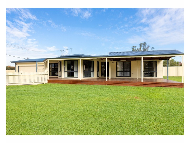 286 Clarence Street, Lavington NSW 2641